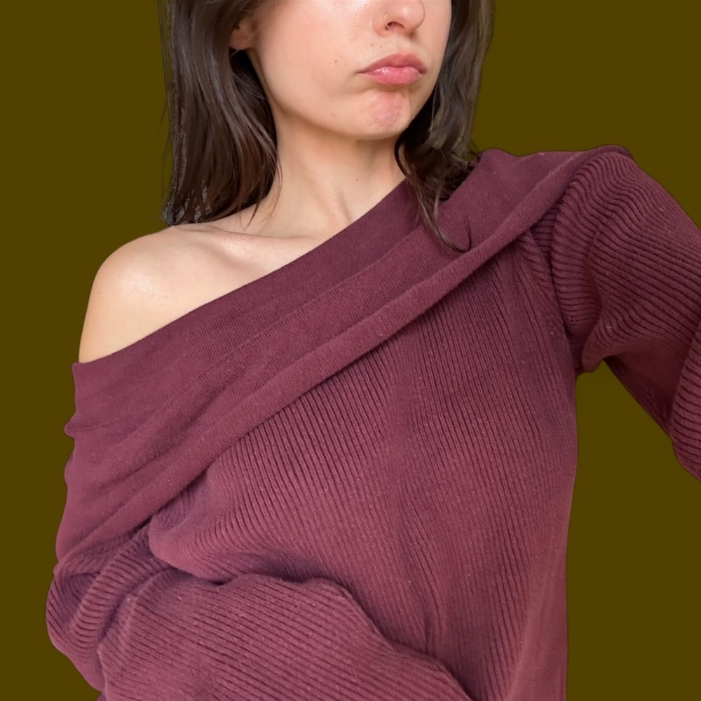Off-Shoulder Ribbed Sweater - Burgundy